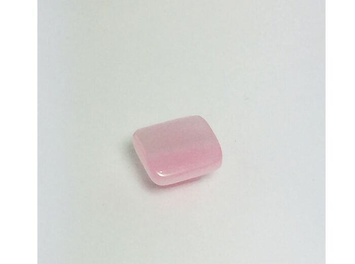 Bouton carré rose 8 mm