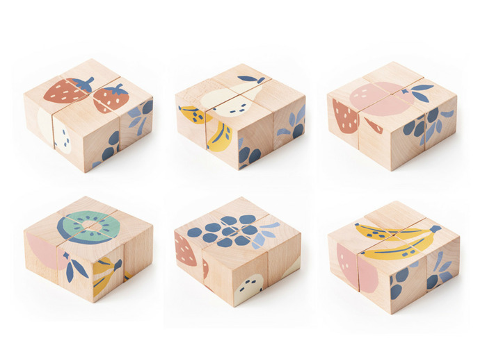 Cubes bois fruits + poche Ananas