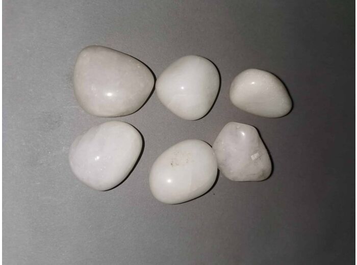 Quartz blanc pierres roulées