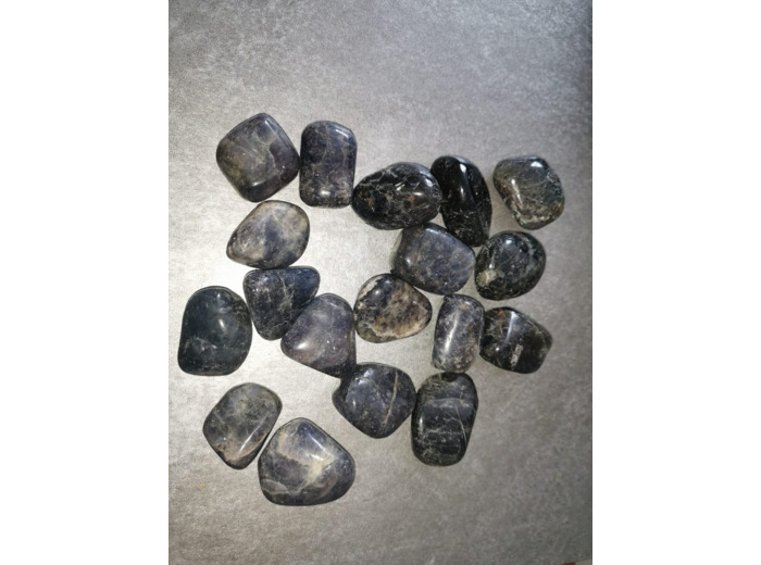 Cordierite iolite pierres roulées
