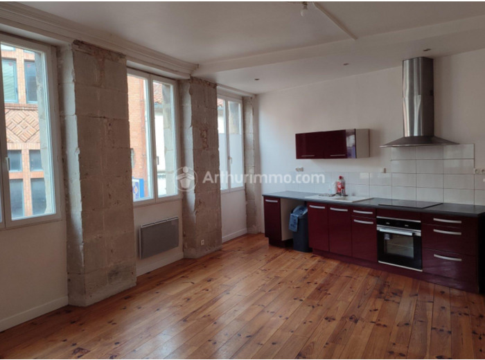 Location Appartement 4 pièces 95 m2 à Castres