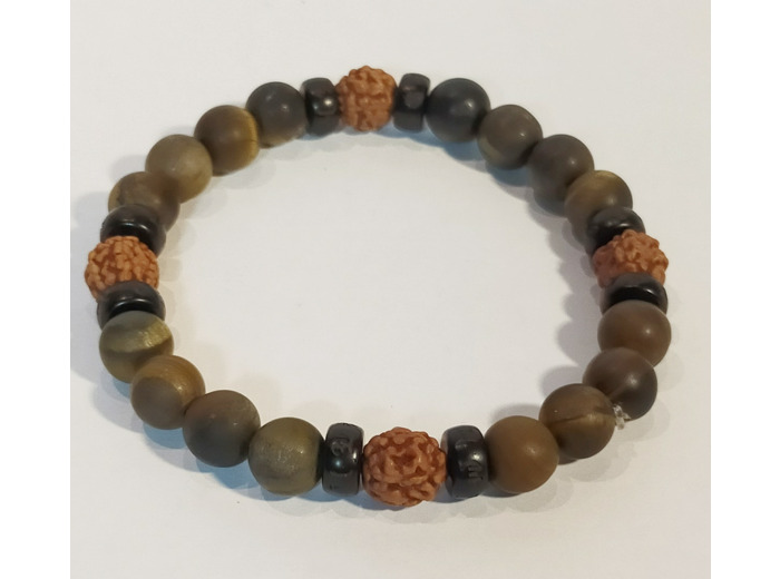 Perles de noyer, bois gravé, œil de tigre mat