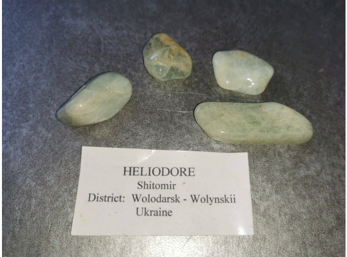 Héliodore verte pierres roulées olpa1589 olpa1898/1899 olpa502 olpa1897