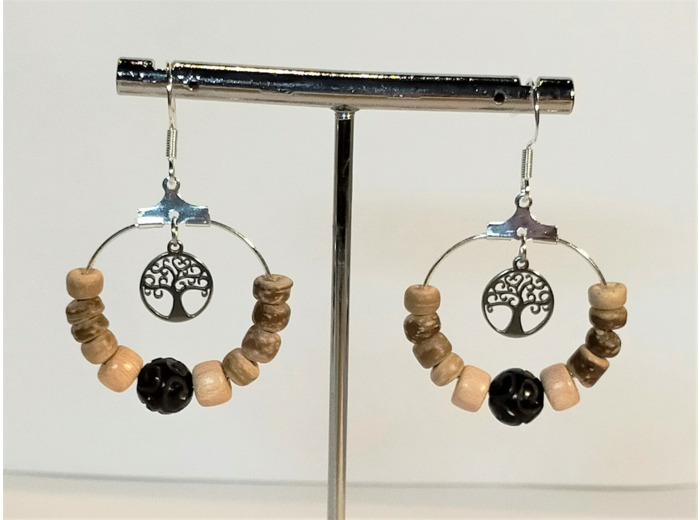 B.O. arbre de vie argenté/perles de bois et de coco