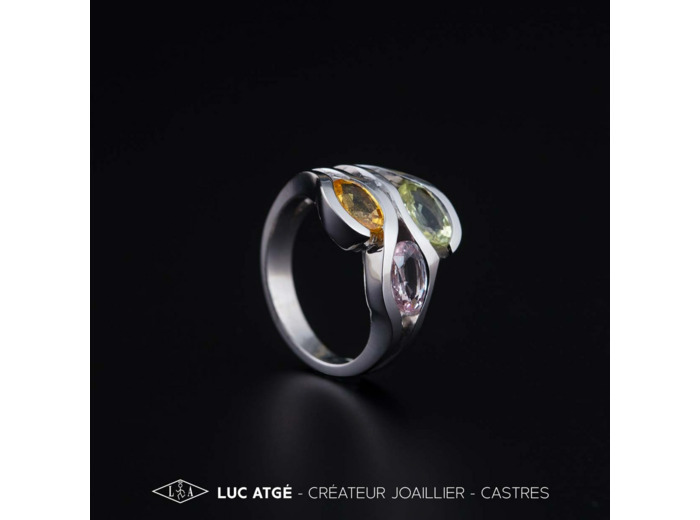 Bague saphirs multicolores