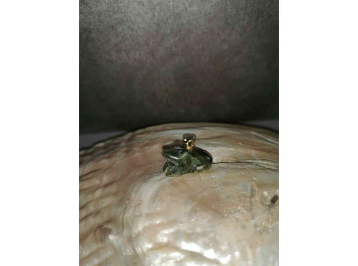 Pendentif grenouille Jade artisanal