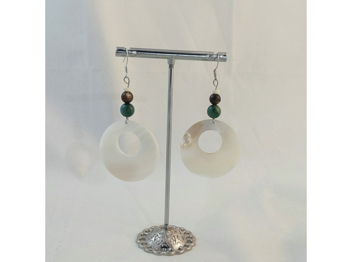 B.O. nacre blanche ronde, marron/vert