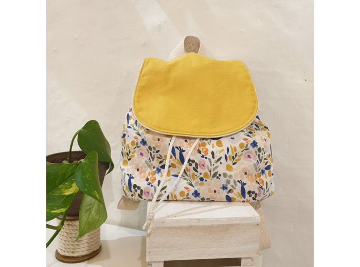 Sac à dos enfant personnalisable Ecole/Crêche modèle Crystal W désign moutarde