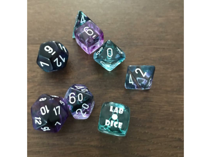 CHESSEX - Set de 8 dés - NEBULA Flourite / Blanc