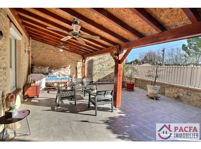 Maison de ville avec terrasse et garage CASTRES