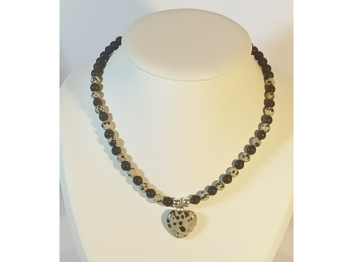 Collier en Jaspe dalmatien/pierre de lave cœur