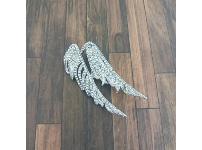 Broches ailes d'ange à strass élégantes