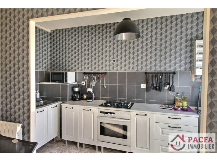 Maison de village rénovée LACROUZETTE