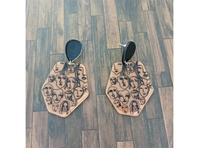 Boucles d'oreilles tendance art Noir-taupe