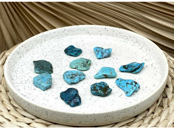 TURQUOISE