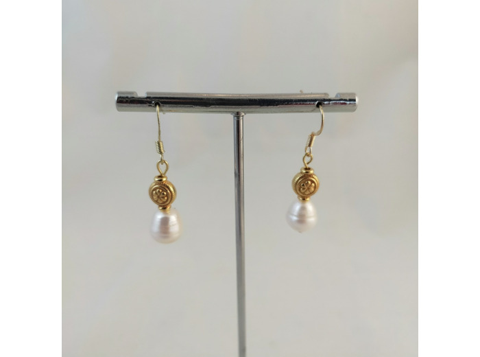Boucles d'oreilles perles de culture d'eau douce/doré