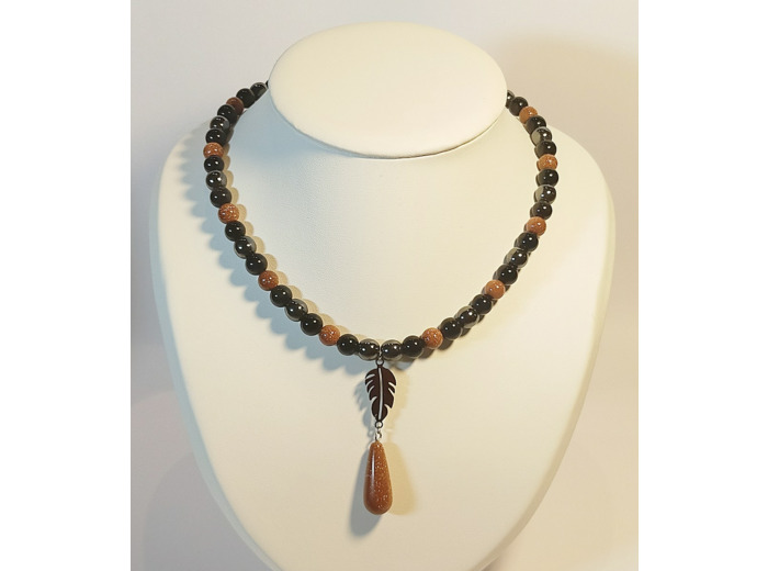 Collier en Obsidienne/hématite/pierre de sable