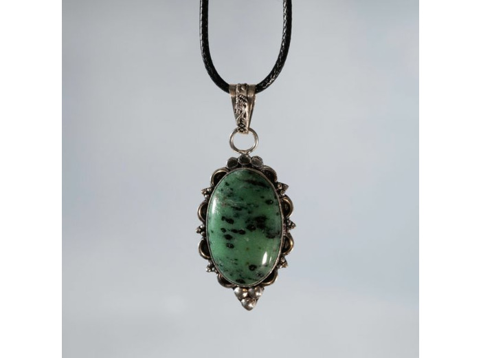 COLLIER PENDENTIF RUBIS SUR ZOISITE REF MH BG09 olpa689
