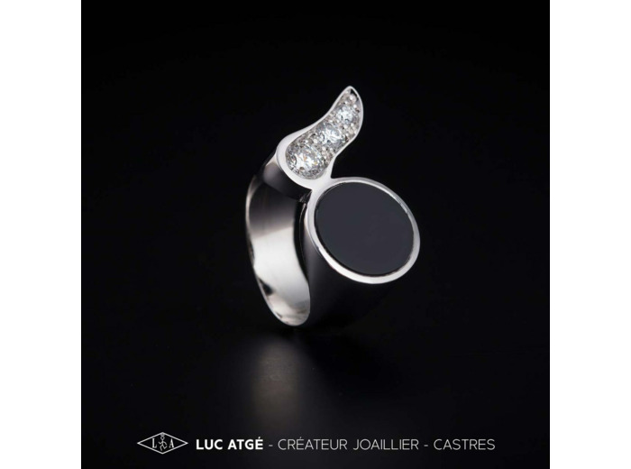 Bague onyx et diamant