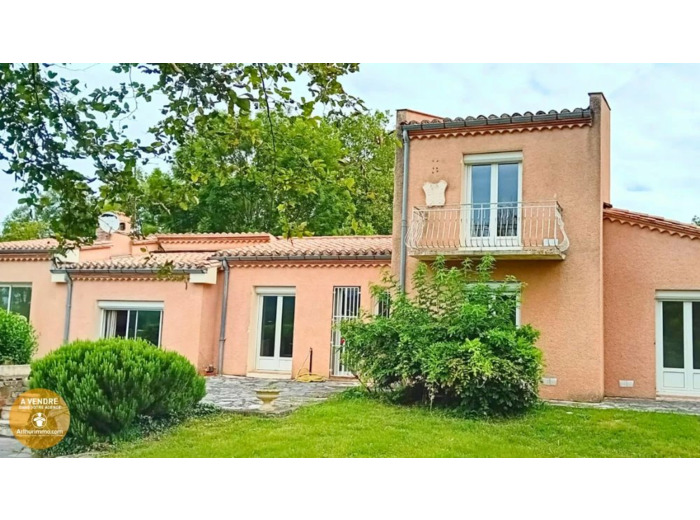 Grande maison d architecte 4 chambres sur magnifique parc proche Revel et Montagne Noire