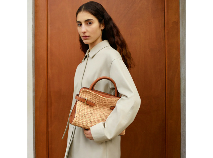 Le Tanneur Emilie Moyen Sac À Main Raphia et Cuir Lisse Naturel Tan