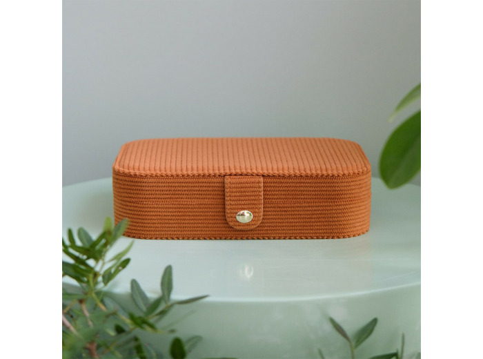 Maison Scarlett Brigitte Boite A Bijoux De Voyage En Velours Camel