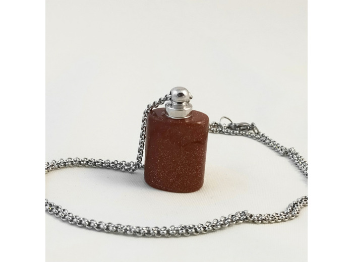 Collier bouteille de parfum pierre de sable doré/argenté