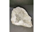 Geode de quartz cristal 412g