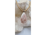 Pendentif scolecite avec cordon en liège olpa655