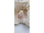 Pendentif scolecite avec cordon en liège olpa655