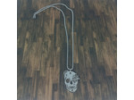 Collier tête de mort à la rose en acier inoxydable