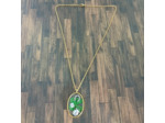 Pendentif en résine porte bonheur