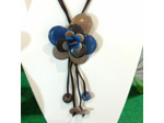 Collier Rosa bleu-gris en ivoire végétal