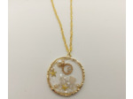 Pendentif résine avec coquillages et petites perles doré-multicolore