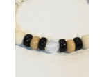 Bois gravé, Jade, Howlite