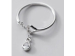 Bague en argent  chaîne/cœur/goute