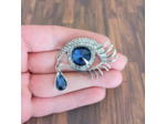 Broche larme à l'œil