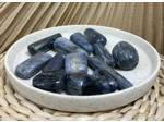 CYANITE DISTHENE