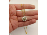 Pendentif doré œil sur perle nacré