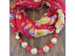 Foulard coton rouge à fleurs collier rouge/argenté
