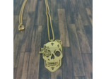 Collier tête de mort à la rose en acier inoxydable doré