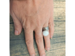 Bague à pompon blanc