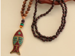 Collier Mala 108 perles bois Népal poisson