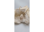 Pendentif scolecite avec cordon en liège olpa655