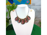 Collier Lisa marron-mauve en ivoire végétal