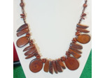 Collier Valériane marron en ivoire végétal