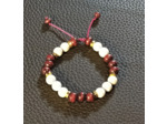 Perles en bois aubergine + perles naturelle Howlite + doré, ajustable
