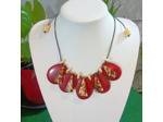 Collier Lisa rouge-beige en ivoire végétal