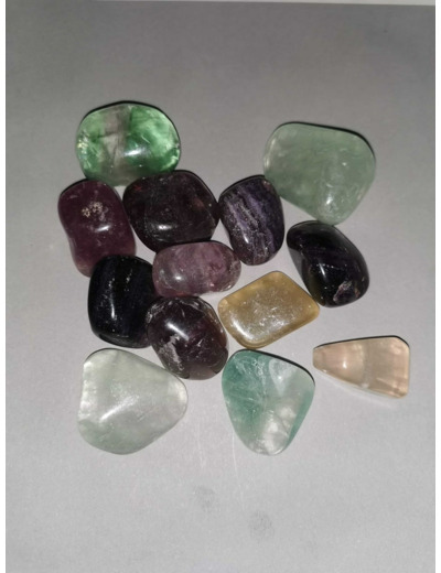 Fluorite taille L pierres roulées