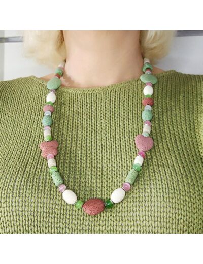 Collier en pierre de lave coloré et œil de chat